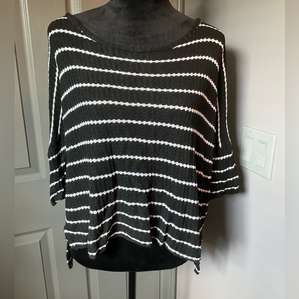 Chaser small black and white horizontal striped top